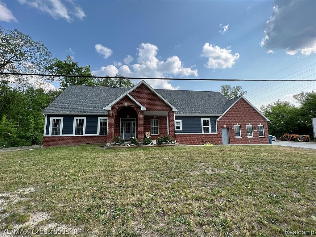 51267 Wear Rd, Belleville, MI 48111 MLS 20230045936 Zillow