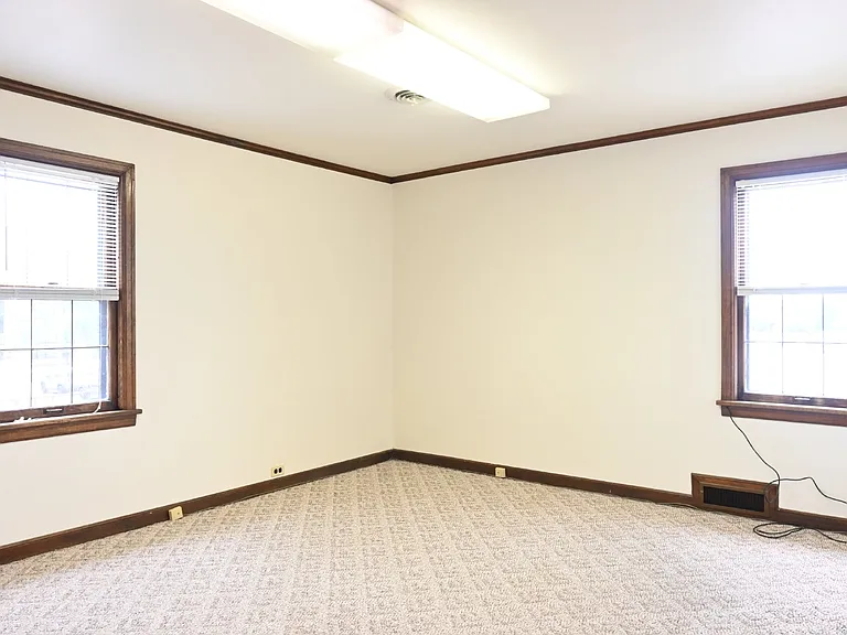 1317 College Ct #W — Photo 13