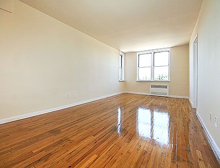 4th image of 22410 Jamaica Ave APT 5K