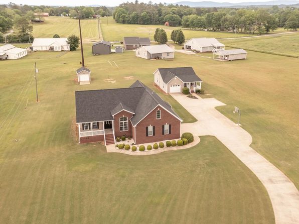 145 Cameron Ct, Alexandria, AL 36250