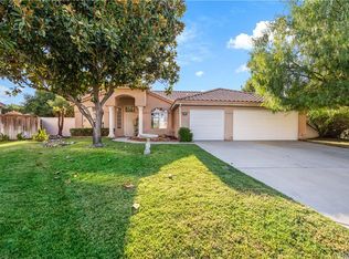903 Sarazen St, Hemet, CA 92543