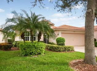13732 Plaza Mayor Dr, Delray Beach, FL 33446