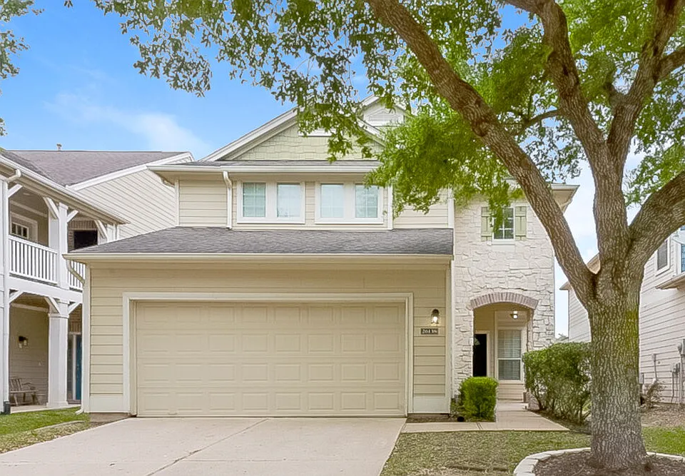 26138 Flinton Dr