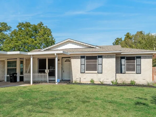 2207 Norma Dr, Mesquite, TX 75149