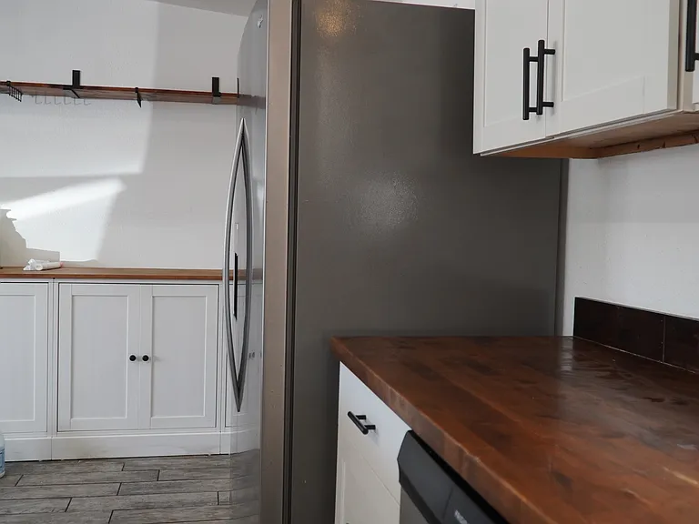 4111 W Montgomery Ter — Photo 8