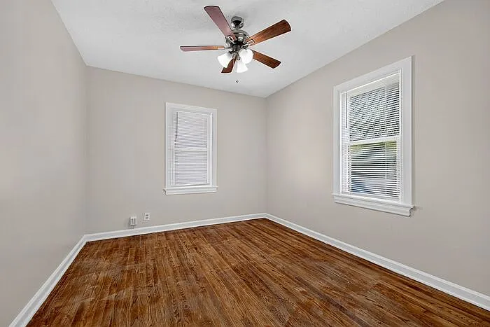 39 N Catherwood Ave — Photo 11