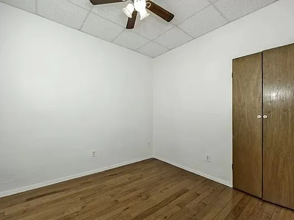 48 Jefferson Avenue image 14 of 27