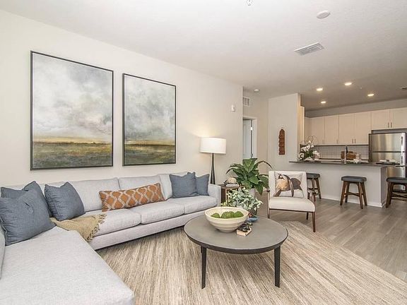 4th image of 3632 Great Cypress Cir