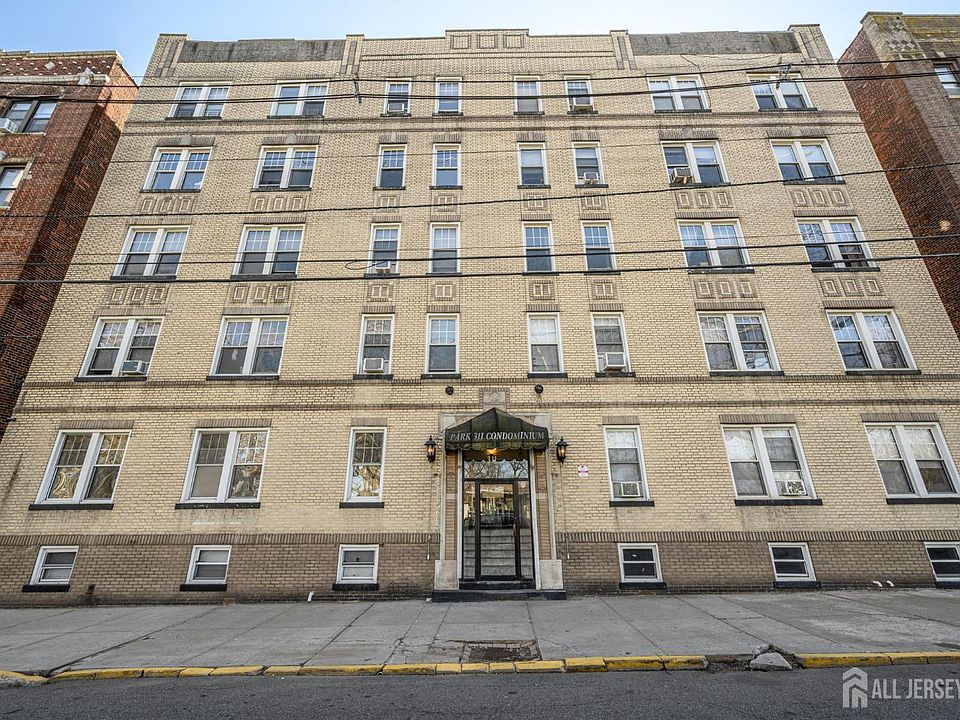 1st image of 311 79th St APT 36
