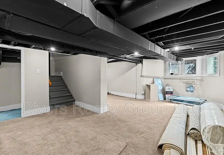 1174 Seward Ave — Photo 10