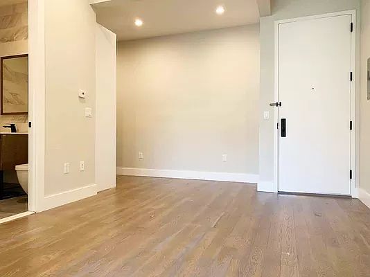 3rd image of 492 Gates Ave #2G