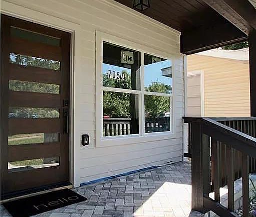 2nd image of 705 Harris Ave
