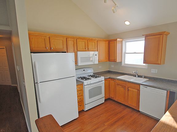 4th image of 322 Lakewood Dr