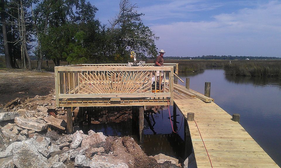 2nd image of 2570 Woodcrest Dr