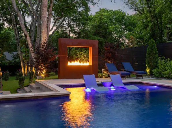 3916 Harding Pl, Nashville, TN 37215