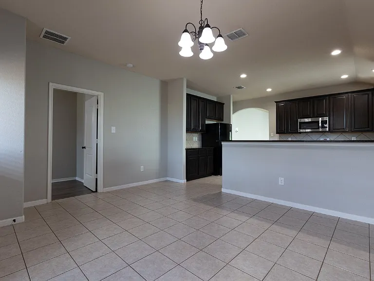 5815 Southern Knl — Photo 16