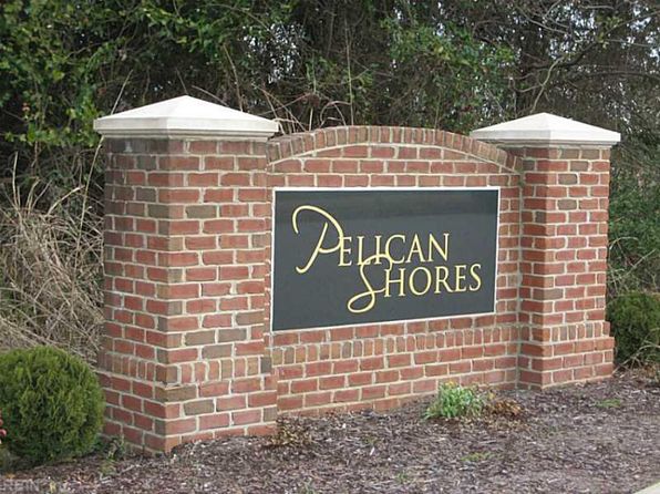 99 Pelican Shores Dr, Hampton, VA 23666