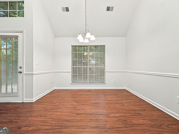 3rd image of 6309 Phillips Ct