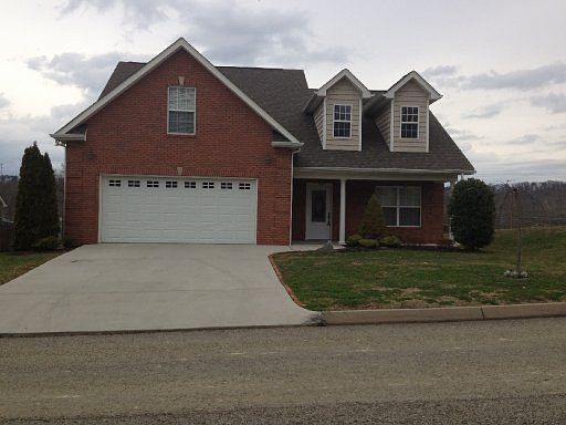 2nd image of 5527 Meadow Wells Dr