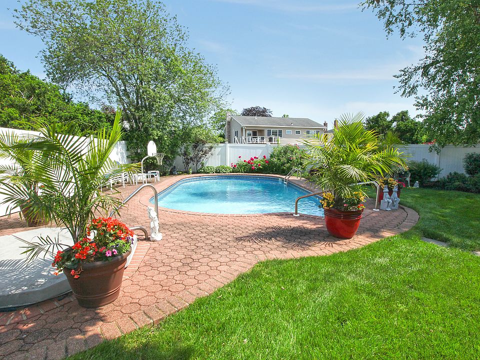 1st image of 3035 Bond Dr
