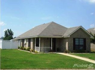 722 Summer Ln, Prattville, AL 36066