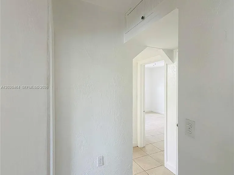 756 N 17th Ave #15 — Photo 8