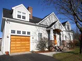 475 Dennett St, Portsmouth, NH 03801