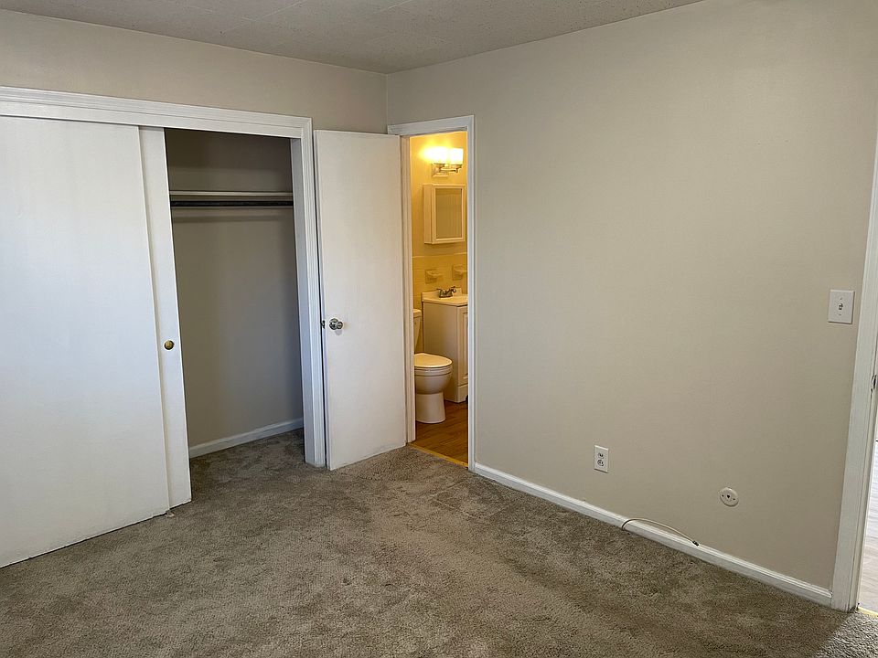 Bathroom off of bedroom