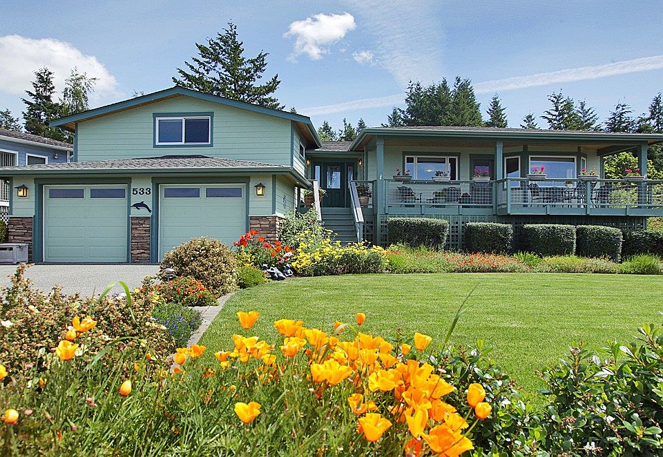 1st image of 533 Dolphin Dr