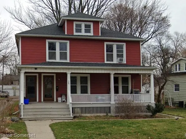 17 Moross St, Mount Clemens, MI 48043