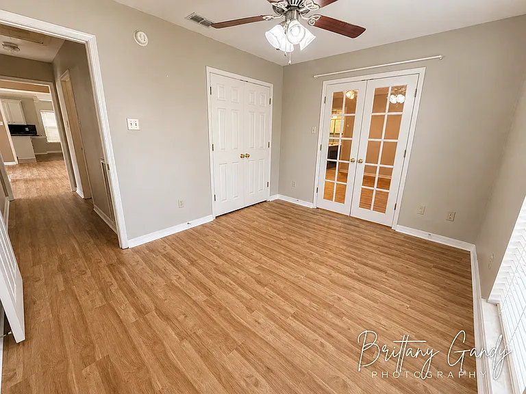 6037 Braeburn Ct — Photo 32