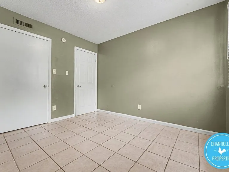 1603 Autumn Dr — Photo 5