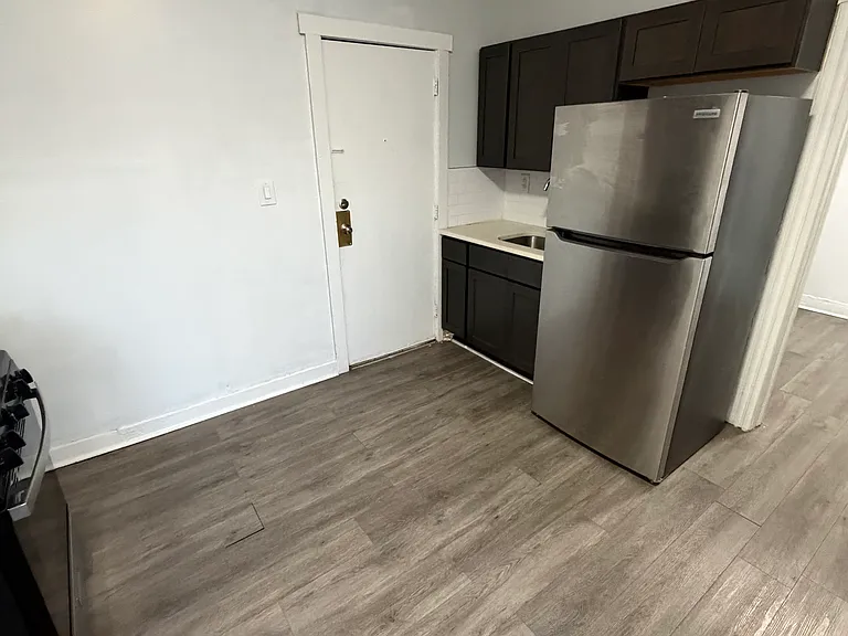 195 Parker Ave #12 — Photo 1