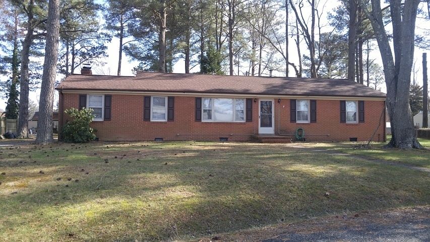 1st image of 9012 Dorothy Ln