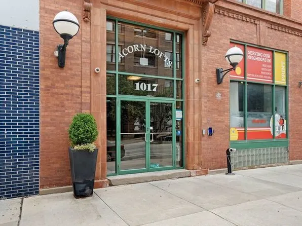 1017 W Washington Blvd Unit 2J, Chicago, IL 60607