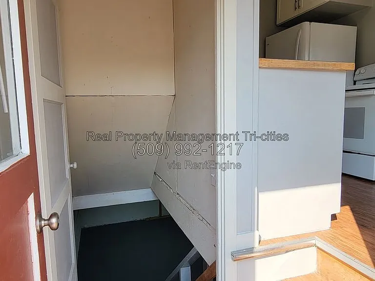 312 Goethals Dr — Photo 11