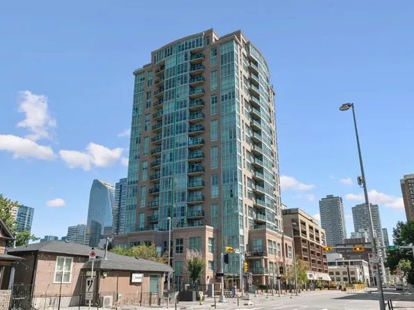788 12th Ave SW #1102, Calgary, AB T2R 0H1