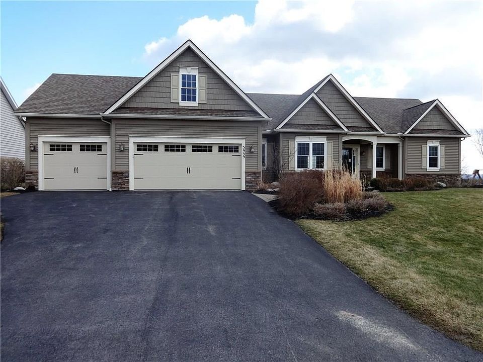 1st image of 3959 Acorn Hill Dr