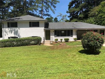 2279 Columbia Dr