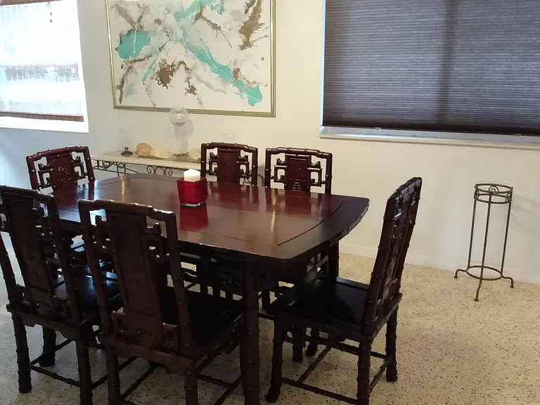 201 Estil Dr — Photo 4