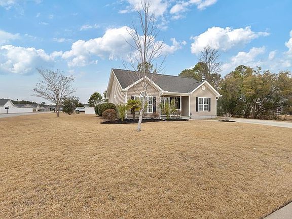 3rd image of 101 Peninsula Ct.