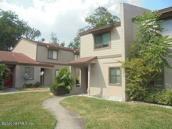 2nd image of 8300 Plaza Gate Ln APT 1064