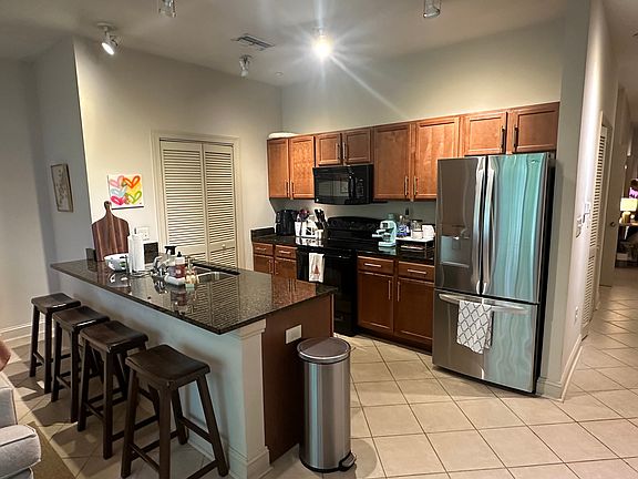 5th image of 1510 9th St Unit 211
