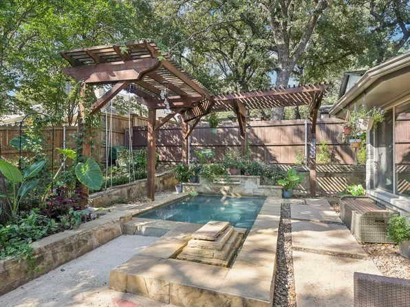 5 Woodlands Ct, Trophy Club, TX 76262