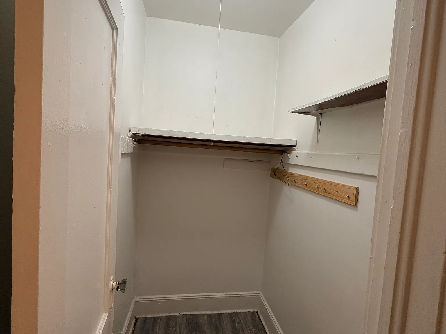 1 bed, 1000 sqft, $1,600 — Photo 3