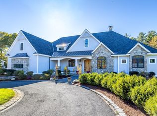 210 Indian Hill Rd, Groton, MA 01450