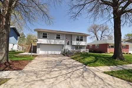 2nd image of 4530 Gertie Ave