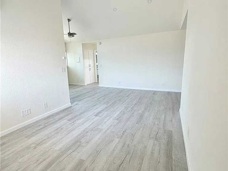 3250 Andrita St #3 — Photo 22