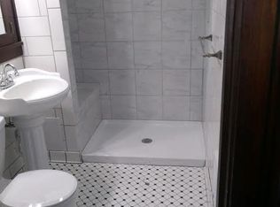 400 1/2 Cherry Ave #1, Rochelle, IL 61068