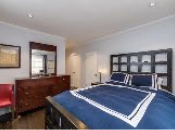 3rd image of 638 N Alta Vista Blvd